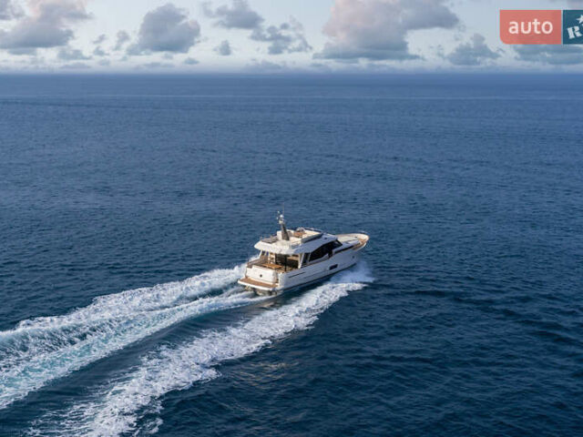 Гринлайн 48, объемом двигателя 0 л и пробегом 0 тыс. км за 901931 $, фото 20 на Automoto.ua