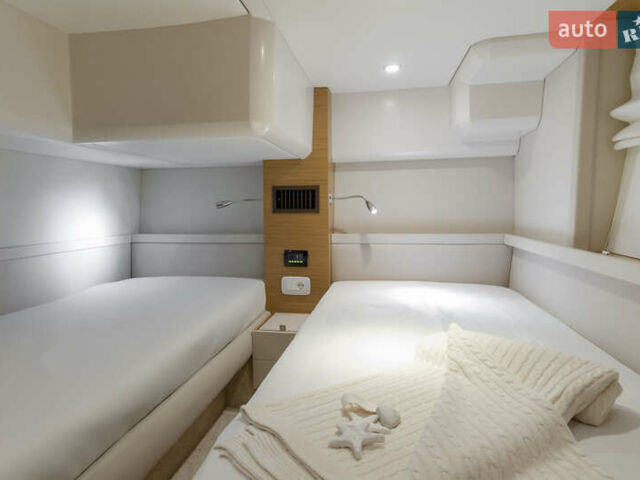 Гринлайн 48, объемом двигателя 0 л и пробегом 0 тыс. км за 901931 $, фото 36 на Automoto.ua