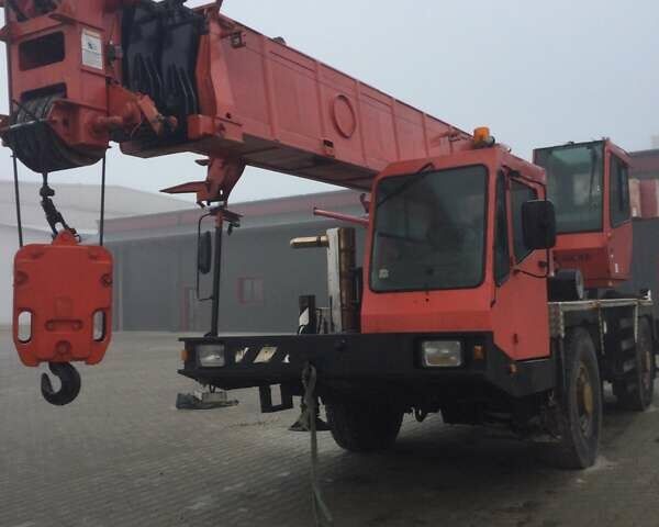 Гроув RT 630, объемом двигателя 0 л и пробегом 50 тыс. км за 60000 $, фото 2 на Automoto.ua