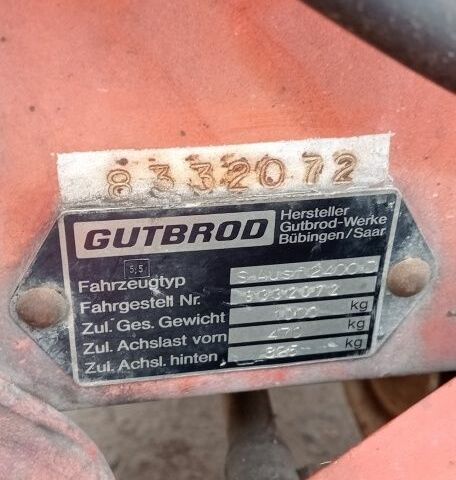 Гутброд 2600 2005 в Одессе на Automoto.ua Красный Гутброд 2600, объемом двигателя 0 л и пробегом 5 тыс. км за 2824 $, фото 7 на Automoto.ua