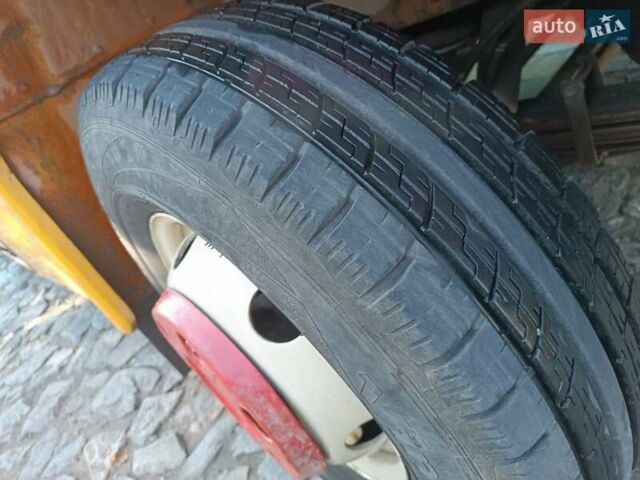 Желтый ХАЗ (Анторус) 3230 СКИФ, объемом двигателя 4.75 л и пробегом 100 тыс. км за 4100 $, фото 15 на Automoto.ua