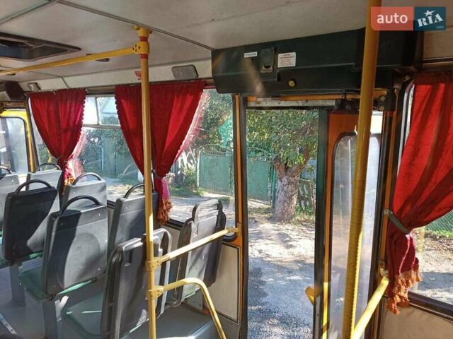 Желтый ХАЗ (Анторус) 3230 СКИФ, объемом двигателя 4.75 л и пробегом 100 тыс. км за 4100 $, фото 12 на Automoto.ua