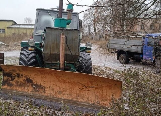 Зеленый ХТЗ Т-150, объемом двигателя 0 л и пробегом 10 тыс. км за 5000 $, фото 3 на Automoto.ua