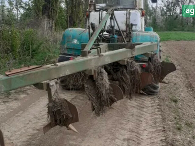 ХТЗ Т-150к 2000 в Новой Ушице на Automoto.ua ХТЗ Т-150к, объемом двигателя 5 л и пробегом 0 тыс. км за 11200 $, фото 2 на Automoto.ua