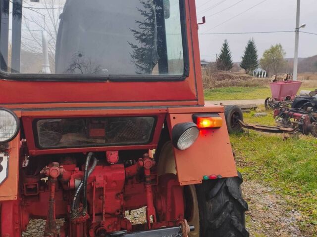 Красный ХТЗ Т-25, объемом двигателя 3.25 л и пробегом 10 тыс. км за 3900 $, фото 4 на Automoto.ua