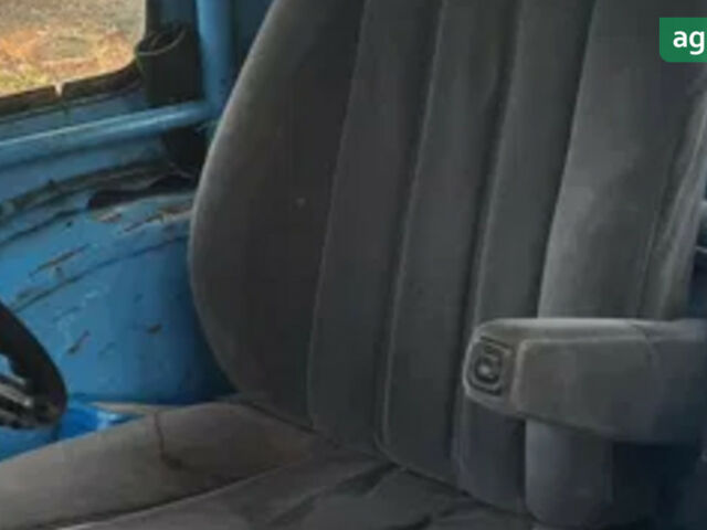 ХТЗ Т-40 1988 у Кельменцах на Automoto.ua ХТЗ Т-40, об'ємом двигуна 4.15 л та пробігом 0 тис. км за 3200 $, фото 4 на Automoto.ua