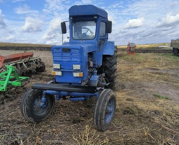 ХТЗ Т-40 1985 в Ровно на Automoto.ua Синий ХТЗ Т-40, объемом двигателя 0 л и пробегом 10 тыс. км за 3550 $, фото 1 на Automoto.ua
