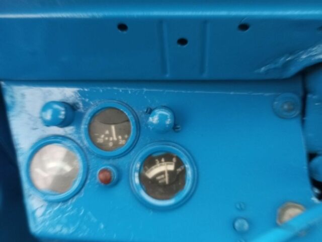 Синий ХТЗ Т-40АМ, объемом двигателя 4 л и пробегом 10 тыс. км за 3700 $, фото 2 на Automoto.ua