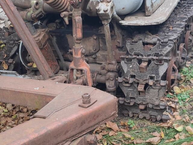 ХТЗ Т-74 1985 у Дніпро (Дніпропетровську) на Automoto.ua Сірий ХТЗ Т-74, об'ємом двигуна 0 л та пробігом 10 тис. км за 3592 $, фото 3 на Automoto.ua