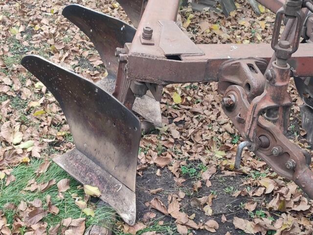 ХТЗ Т-74 1985 у Дніпро (Дніпропетровську) на Automoto.ua Сірий ХТЗ Т-74, об'ємом двигуна 0 л та пробігом 10 тис. км за 3592 $, фото 4 на Automoto.ua