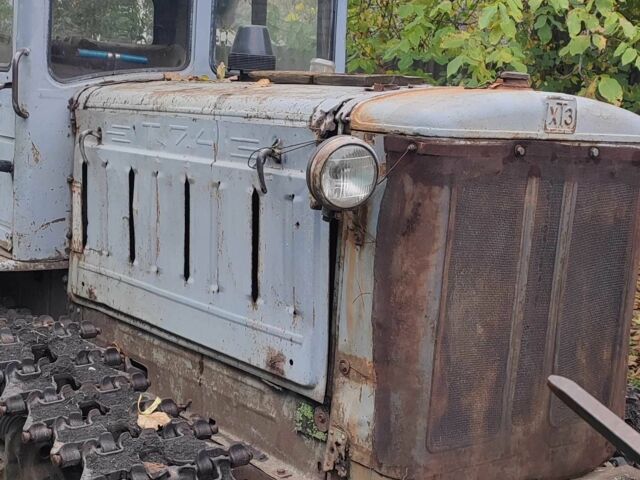 ХТЗ Т-74 1985 у Дніпро (Дніпропетровську) на Automoto.ua Сірий ХТЗ Т-74, об'ємом двигуна 0 л та пробігом 10 тис. км за 3592 $, фото 6 на Automoto.ua