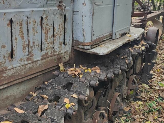ХТЗ Т-74 1985 у Дніпро (Дніпропетровську) на Automoto.ua Сірий ХТЗ Т-74, об'ємом двигуна 0 л та пробігом 10 тис. км за 3592 $, фото 2 на Automoto.ua
