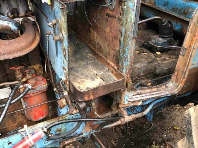 ХТЗ Інша, об'ємом двигуна 4 л та пробігом 900 тис. км за 1900 $, фото 5 на Automoto.ua