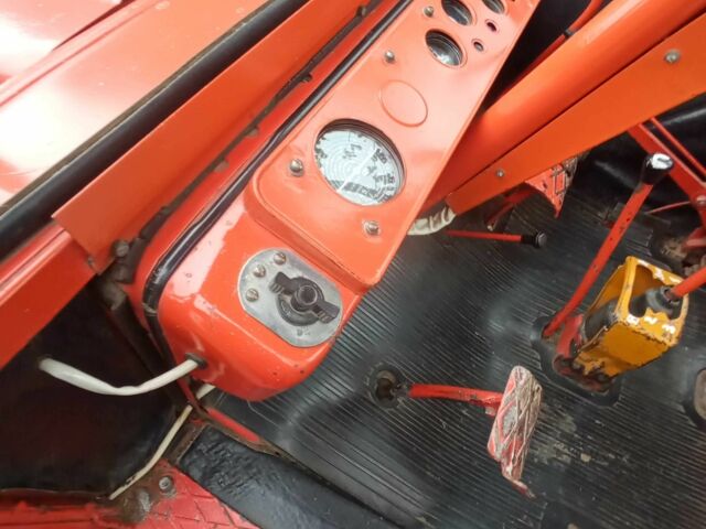 ХТЗ Другая, объемом двигателя 2.08 л и пробегом 450 тыс. км за 5363 $, фото 19 на Automoto.ua