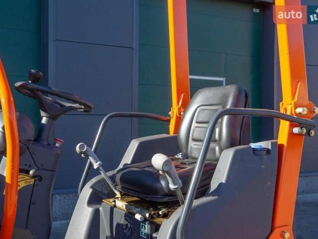 Хамм ХД 12, объемом двигателя 0 л и пробегом 0 тыс. км за 25852 $, фото 4 на Automoto.ua