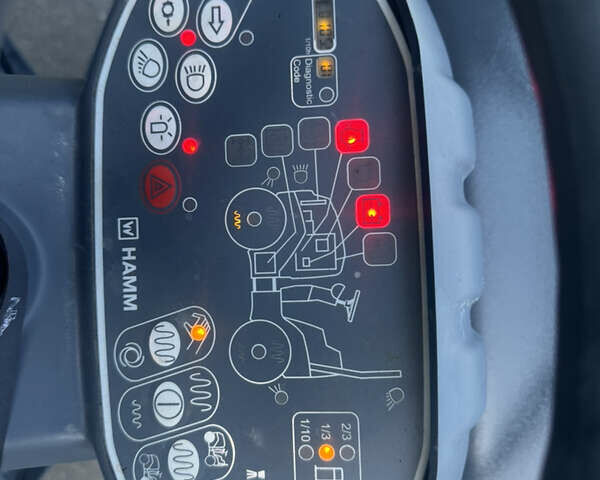 Хамм ХД 13, объемом двигателя 6 л и пробегом 100 тыс. км за 35600 $, фото 9 на Automoto.ua