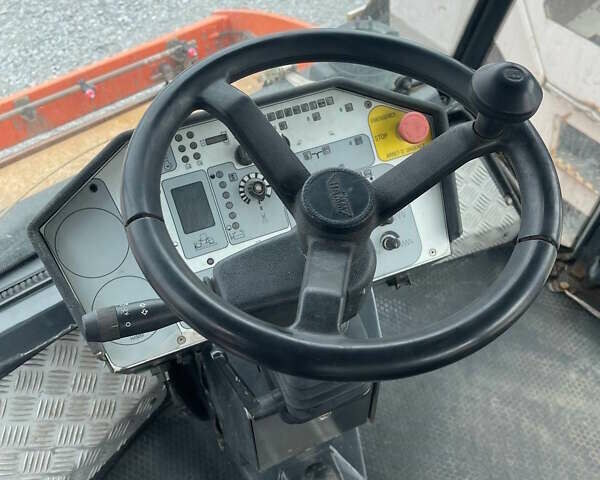 Хамм DV 90VO 2006 в Киеве на Automoto.ua Хамм DV 90VO, объемом двигателя 0 л и пробегом 0 тыс. км за 31000 $, фото 6 на Automoto.ua