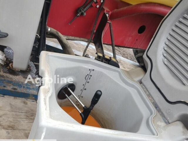 Красный Харди Другая, объемом двигателя 0 л и пробегом 0 тыс. км за 906955 $, фото 8 на Automoto.ua