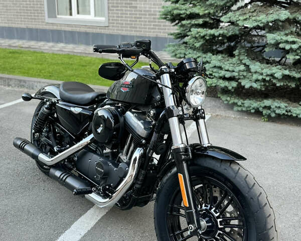 Чорний Харлей-Девідсон 1200 Sportster, об'ємом двигуна 1.2 л та пробігом 1 тис. км за 12800 $, фото 4 на Automoto.ua