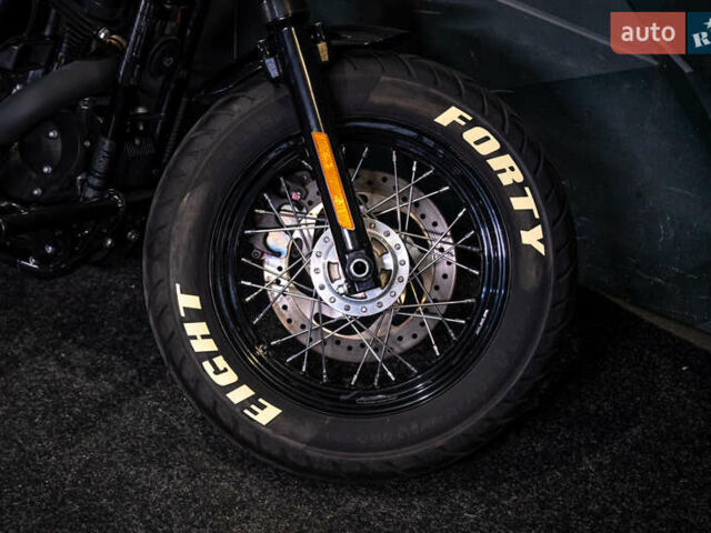 Черный Харлей-Дэвидсон 1200 Sportster, объемом двигателя 1.2 л и пробегом 35 тыс. км за 11400 $, фото 9 на Automoto.ua