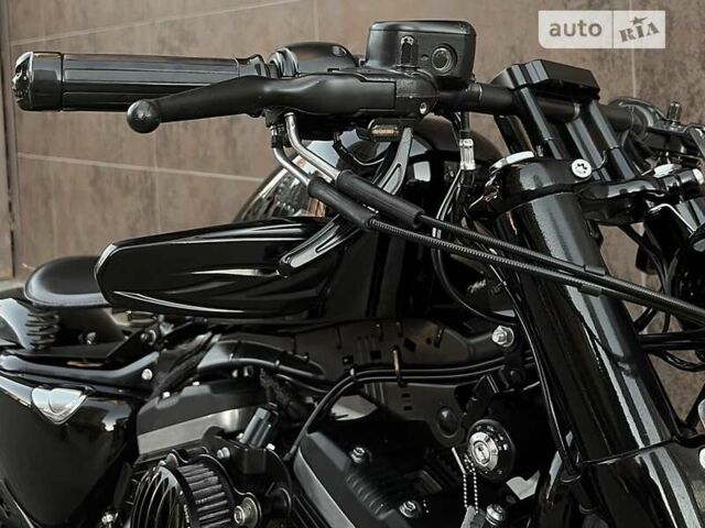 Чорний Харлей-Девідсон 1200N Sportster Nightster XL, об'ємом двигуна 1.2 л та пробігом 6 тис. км за 13500 $, фото 8 на Automoto.ua