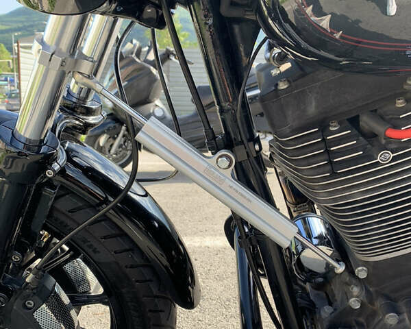 Черный Харлей-Дэвидсон 1450 Dyna Super Glide, объемом двигателя 1.58 л и пробегом 40 тыс. км за 20000 $, фото 7 на Automoto.ua