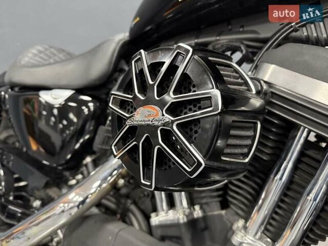Харлей-Дэвидсон 883 Iron 2014 в Киеве на Automoto.ua Черный Харлей-Дэвидсон 883 Iron, объемом двигателя 0.88 л и пробегом 4 тыс. км за 9000 $, фото 9 на Automoto.ua