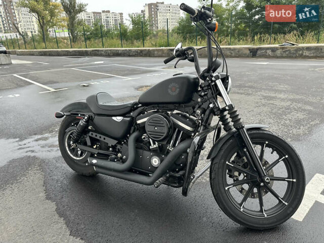 Харлей-Дэвидсон 883 Iron 2020 в Киеве на Automoto.ua Черный Харлей-Дэвидсон 883 Iron, объемом двигателя 0.88 л и пробегом 10 тыс. км за 10500 $, фото 3 на Automoto.ua