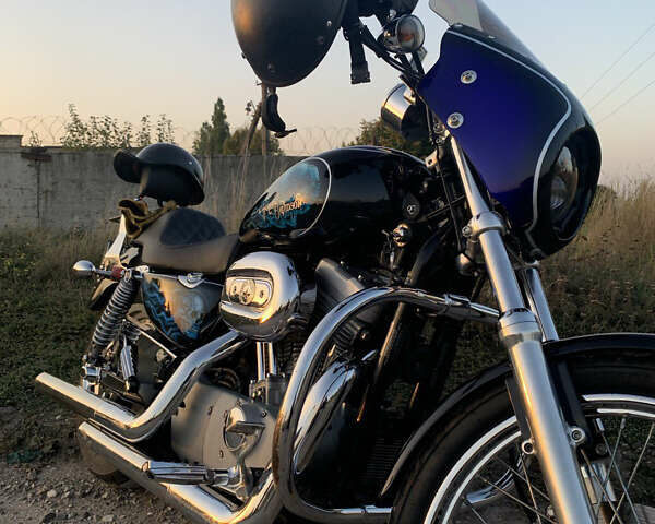 Черный Харлей-Дэвидсон 883 Iron, объемом двигателя 0.88 л и пробегом 23 тыс. км за 6600 $, фото 3 на Automoto.ua