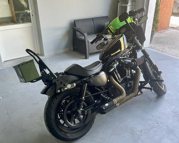 Черный Харлей-Дэвидсон 883 Iron, объемом двигателя 1.2 л и пробегом 2 тыс. км за 9999 $, фото 12 на Automoto.ua