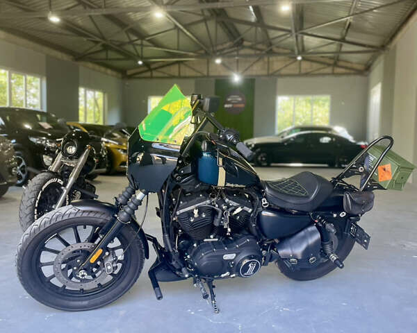 Черный Харлей-Дэвидсон 883 Iron, объемом двигателя 1.2 л и пробегом 2 тыс. км за 9999 $, фото 9 на Automoto.ua