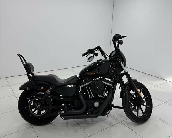 Чорний Харлей-Девідсон 883 Iron, об'ємом двигуна 0.88 л та пробігом 7 тис. км за 10700 $, фото 16 на Automoto.ua