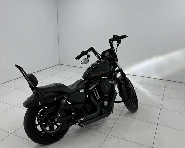 Чорний Харлей-Девідсон 883 Iron, об'ємом двигуна 0.88 л та пробігом 7 тис. км за 10700 $, фото 15 на Automoto.ua