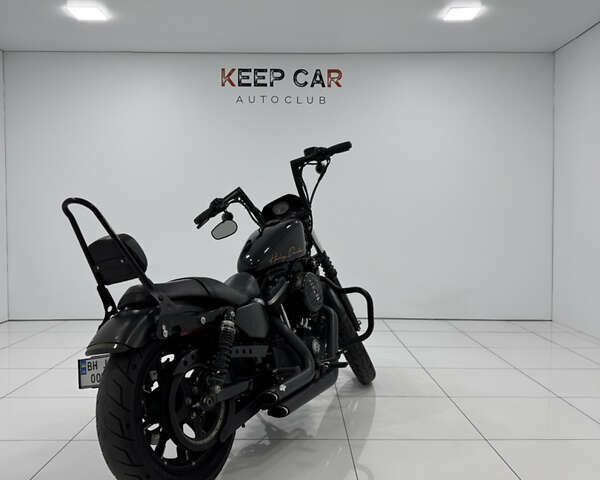 Чорний Харлей-Девідсон 883 Iron, об'ємом двигуна 0.88 л та пробігом 7 тис. км за 10700 $, фото 11 на Automoto.ua