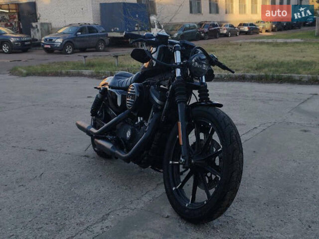 Черный Харлей-Дэвидсон 883 Iron, объемом двигателя 0.88 л и пробегом 222 тыс. км за 10000 $, фото 1 на Automoto.ua