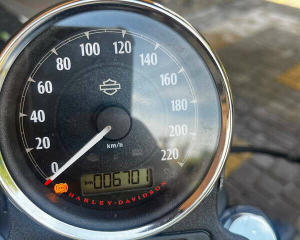 Харлей-Дэвидсон 883 Iron 2016 в Виннице на Automoto.ua Харлей-Дэвидсон 883 Iron, объемом двигателя 0.88 л и пробегом 7 тыс. км за 7800 $, фото 9 на Automoto.ua