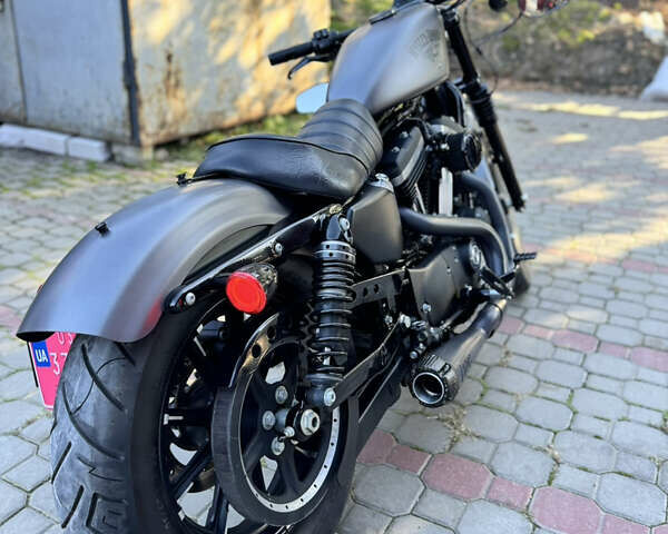 Серый Харлей-Дэвидсон 883 Iron, объемом двигателя 0.88 л и пробегом 14 тыс. км за 8777 $, фото 6 на Automoto.ua