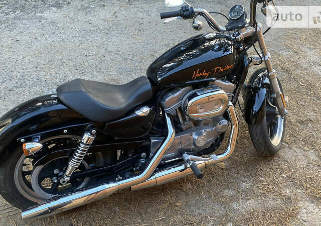 Чорний Харлей-Девідсон 883L Sportster Low-XL, об'ємом двигуна 0.88 л та пробігом 11 тис. км за 7800 $, фото 3 на Automoto.ua