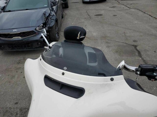 Харлей-Дэвидсон Другая 2015 в Днепре (Днепропетровске) на Automoto.ua Харлей-Дэвидсон Другая, объемом двигателя 1.7 л и пробегом 0 тыс. км за 3200 $, фото 4 на Automoto.ua