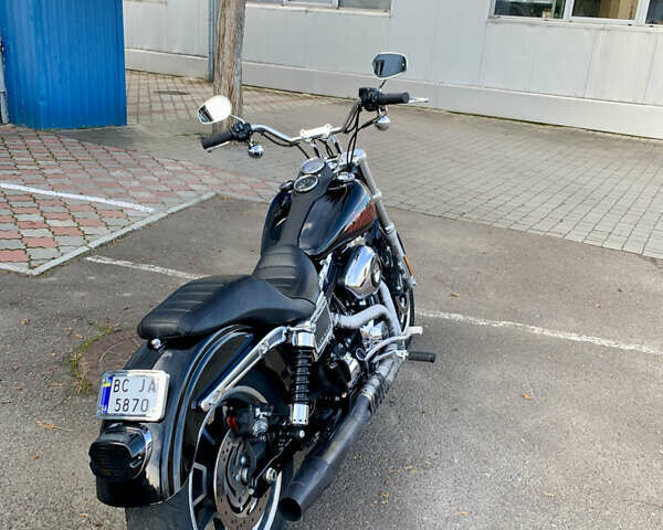 Чорний Харлей-Девідсон Діна, об'ємом двигуна 1.69 л та пробігом 17 тис. км за 13000 $, фото 2 на Automoto.ua