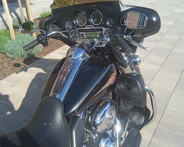 Черный Харлей-Дэвидсон Электра Глайд, объемом двигателя 1.58 л и пробегом 61 тыс. км за 12700 $, фото 6 на Automoto.ua