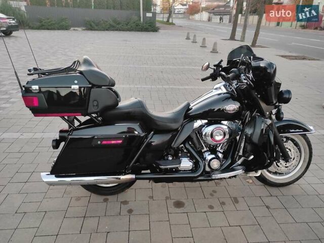 Чорний Харлей-Девідсон ФЛХКС, об'ємом двигуна 1.7 л та пробігом 75 тис. км за 15300 $, фото 6 на Automoto.ua