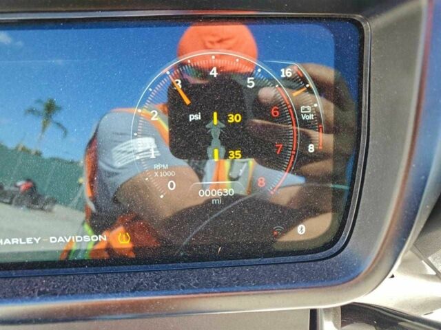 Харлей-Дэвидсон ФЛХКС, объемом двигателя 1.9 л и пробегом 0 тыс. км за 12000 $, фото 6 на Automoto.ua