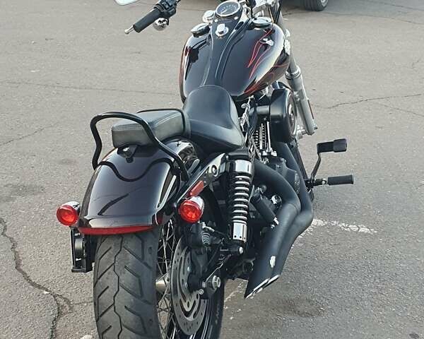 Черный Харлей-Дэвидсон ФКСДВГ, объемом двигателя 1.69 л и пробегом 49 тыс. км за 11500 $, фото 3 на Automoto.ua