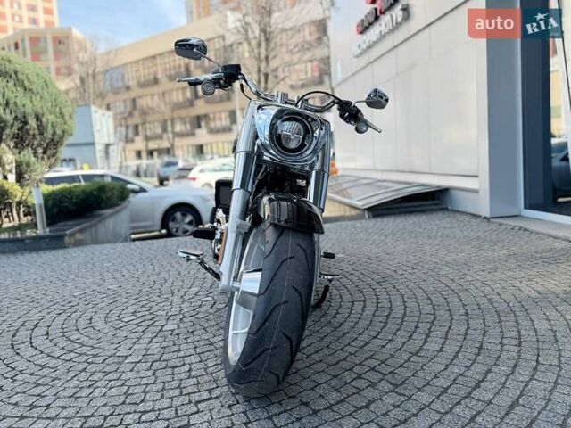 Чорний Харлей-Девідсон Фет Бой, об'ємом двигуна 1.92 л та пробігом 3 тис. км за 32701 $, фото 13 на Automoto.ua