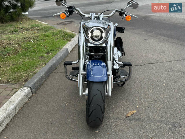Синий Харлей-Дэвидсон Фэт Бой, объемом двигателя 1.9 л и пробегом 1 тыс. км за 24000 $, фото 10 на Automoto.ua