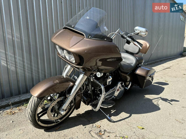 Коричневый Харлей-Дэвидсон Роад Глайд, объемом двигателя 1.7 л и пробегом 40 тыс. км за 15000 $, фото 6 на Automoto.ua