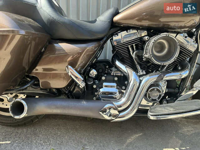 Коричневый Харлей-Дэвидсон Роад Глайд, объемом двигателя 1.7 л и пробегом 40 тыс. км за 15000 $, фото 8 на Automoto.ua