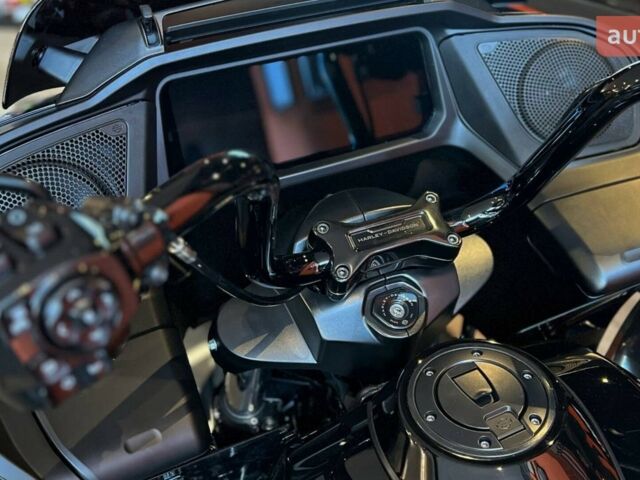 Харлей-Девідсон Роад Глайд, об'ємом двигуна 1.92 л та пробігом 0 тис. км за 41144 $, фото 4 на Automoto.ua