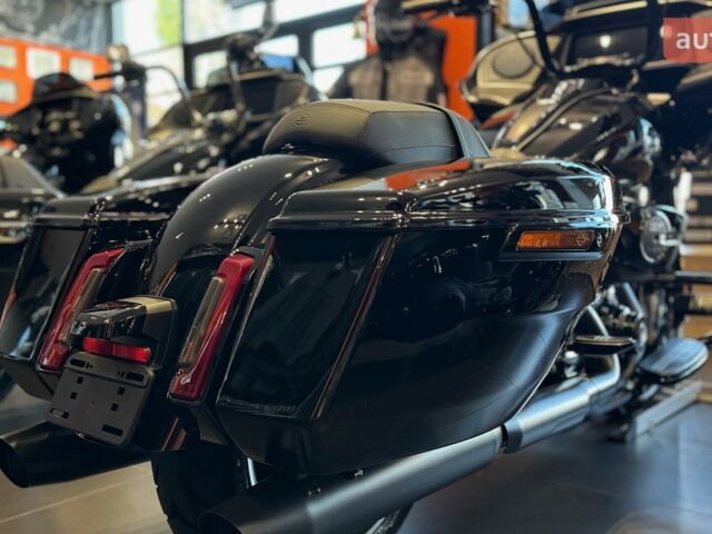 Харлей-Девідсон Роад Глайд, об'ємом двигуна 1.92 л та пробігом 0 тис. км за 41144 $, фото 3 на Automoto.ua